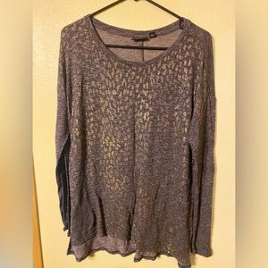 a.n.a XL women’s long sleeve shirt grey and gold leopard print